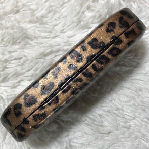 Guess Leopard Print Hard Shell Glasses/Sunglasses Case - Picture 8 of 10